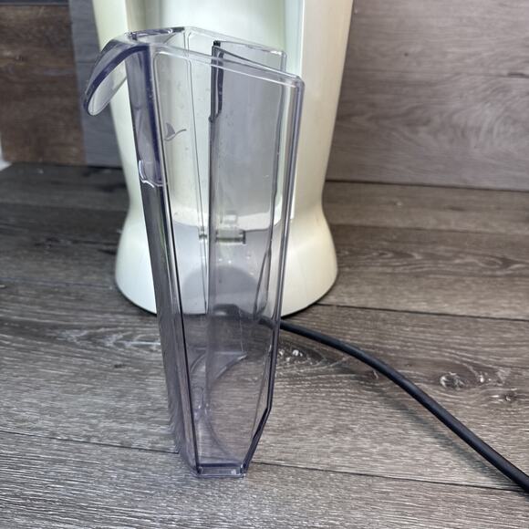 Margaritaville Key West DM1050 Premium Frozen Concoction Maker Margarita Machine - Picture 13 of 14